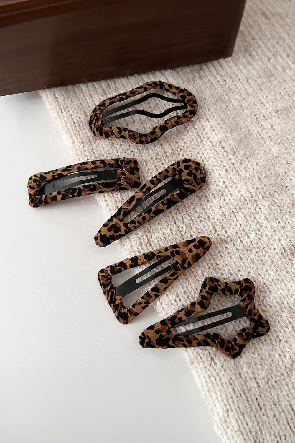 Chestnut Leopard Print Hollow Hair Clip