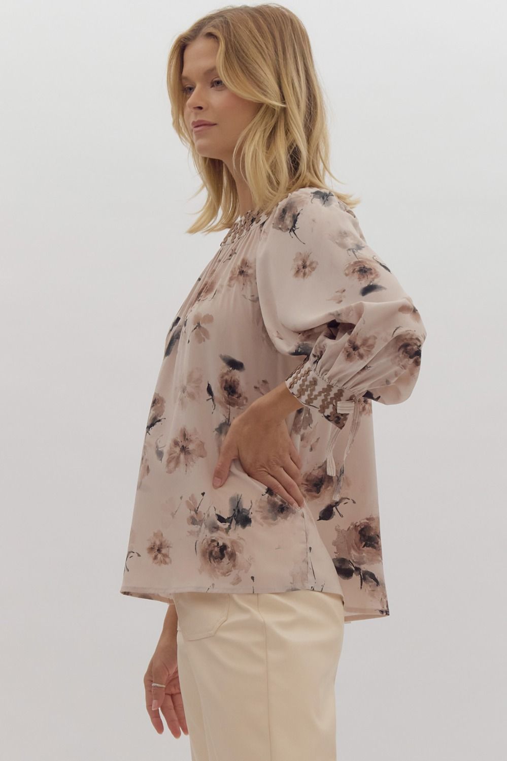 Entro Floral Print Tie Closure ¾ Puff Sleeve Pullover Top Ecru