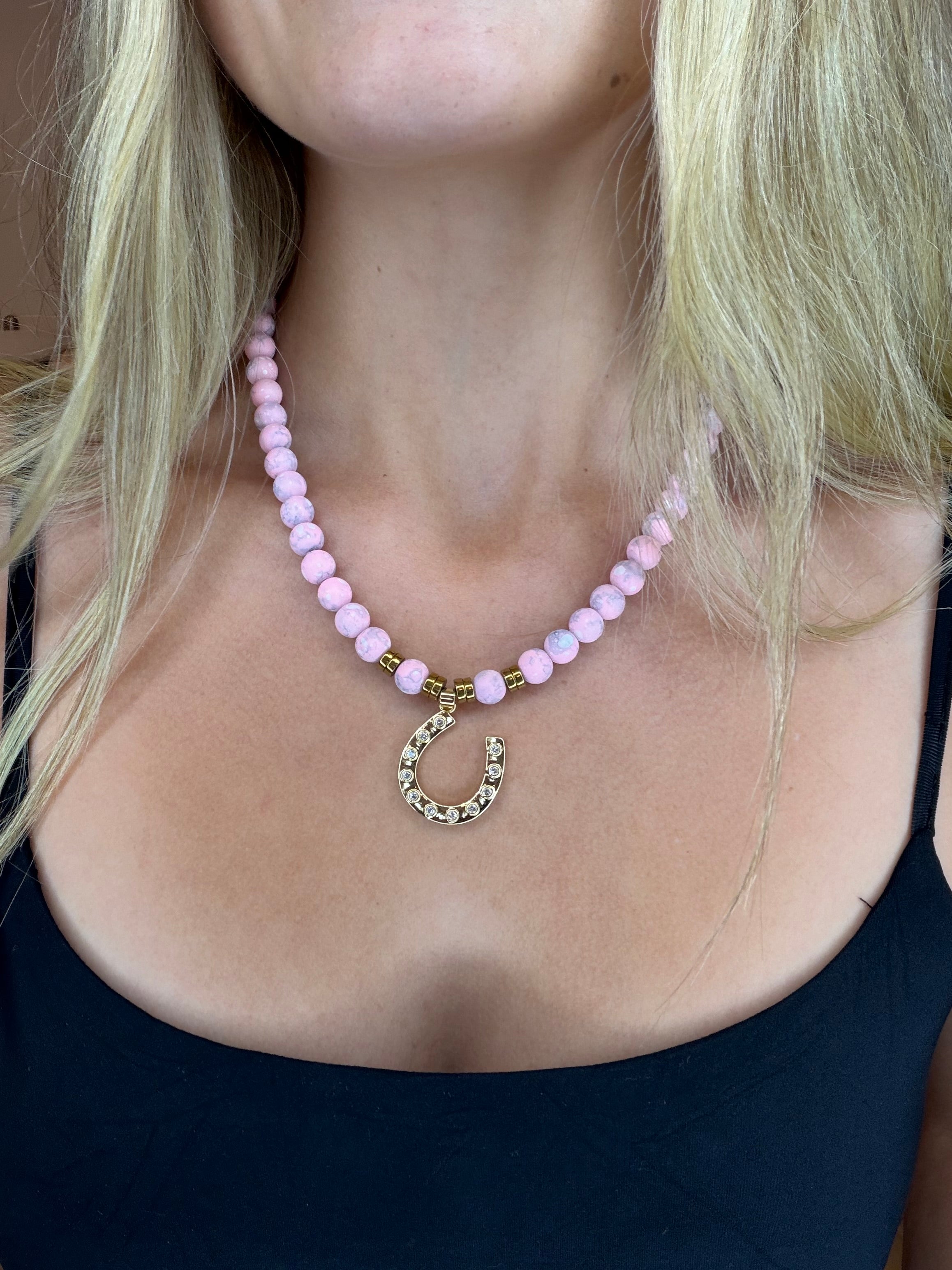 State South Horseshoe Beaded Necklace - Light Pink