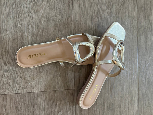 Distant Gold Ornament Dressy Slip On Sandals