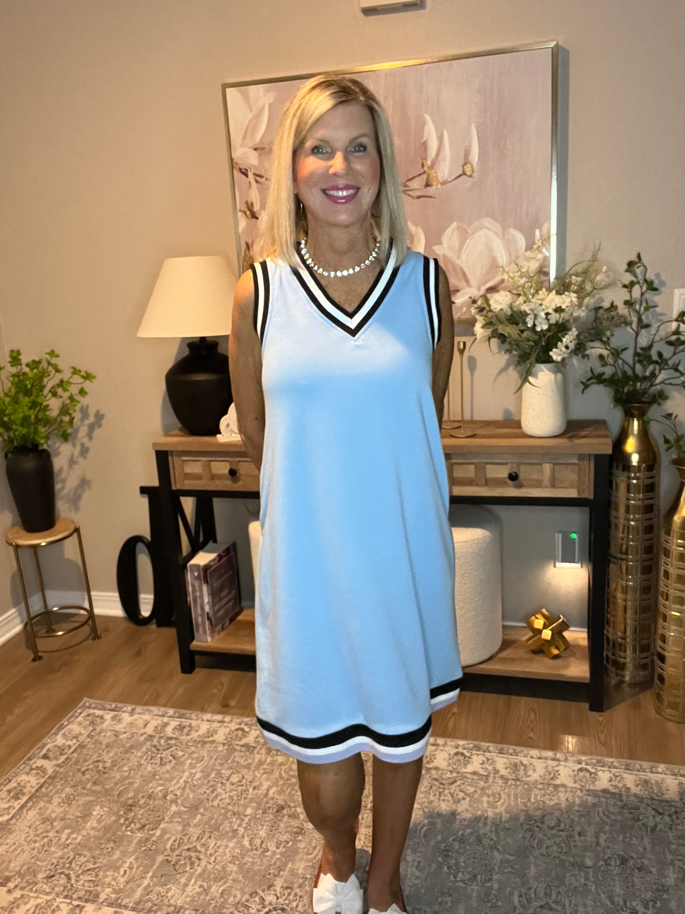 Myosotis Contrast Trim V Neck Sleeveless Mini Dress
