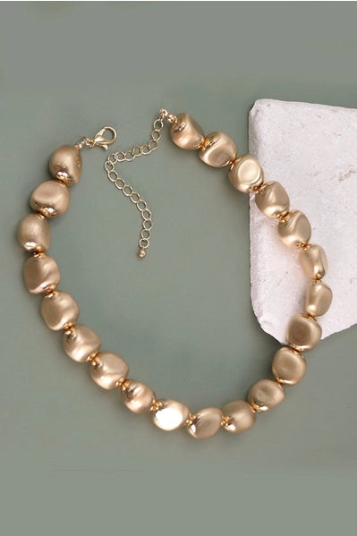 Irregular Shape Chuncky Beaded Necklace