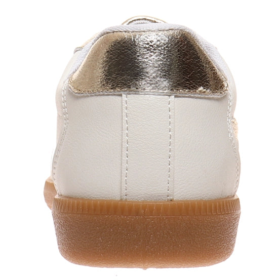 Weekend Sneakers - 2 Colors