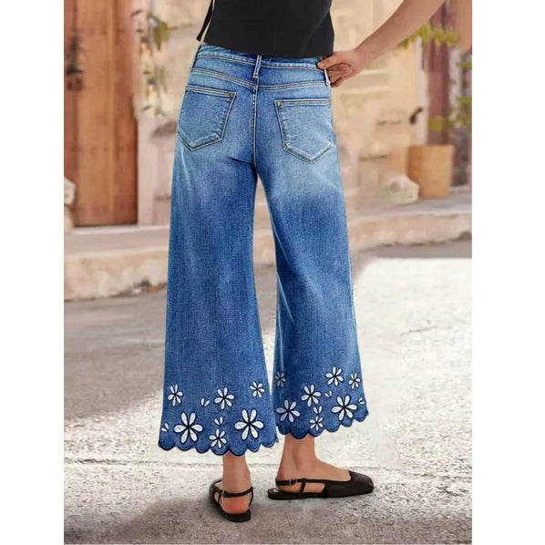 Heritage Bloom Embroidered Wide-Leg Jeans