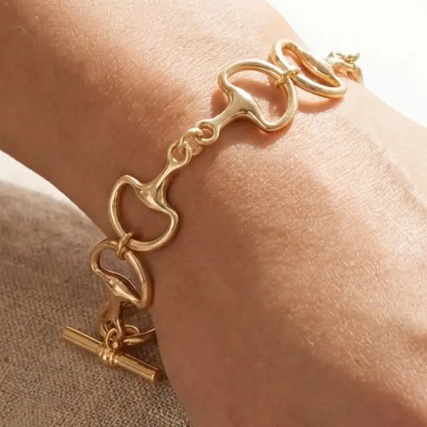 Horsebit Toggle Chain Bracelet