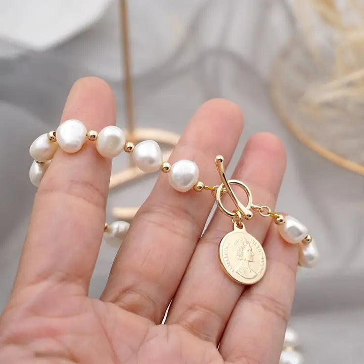 Elegant Pearl Bracelet